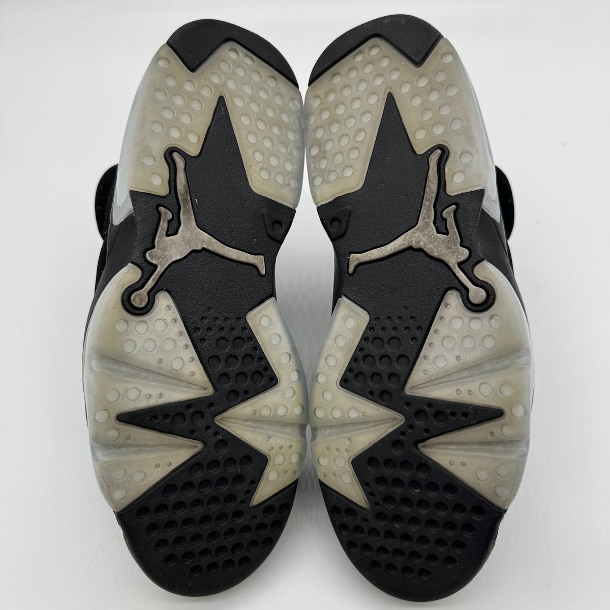 Jordan 6 Chrome
