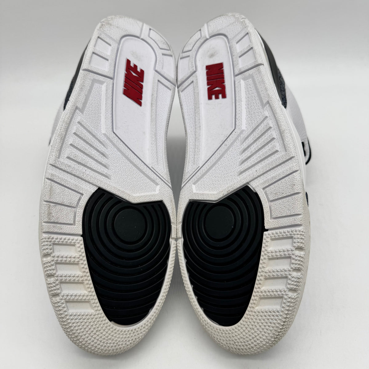 Jordan 3 SE Fire Red Denim (2020)