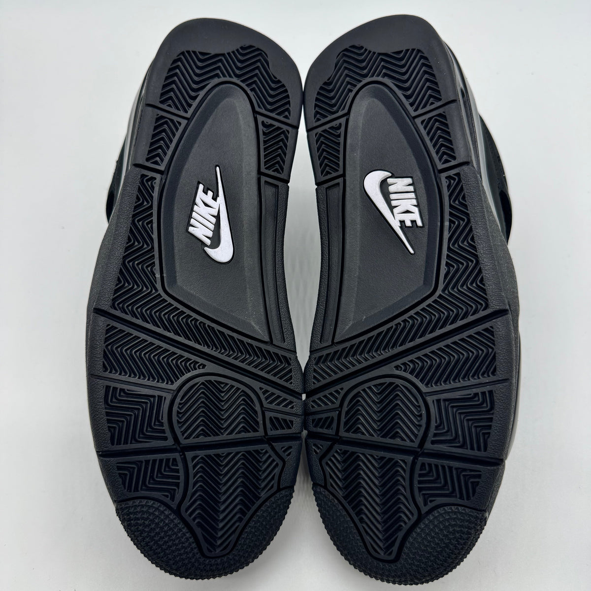 Jordan 4 Black Cat (2025)