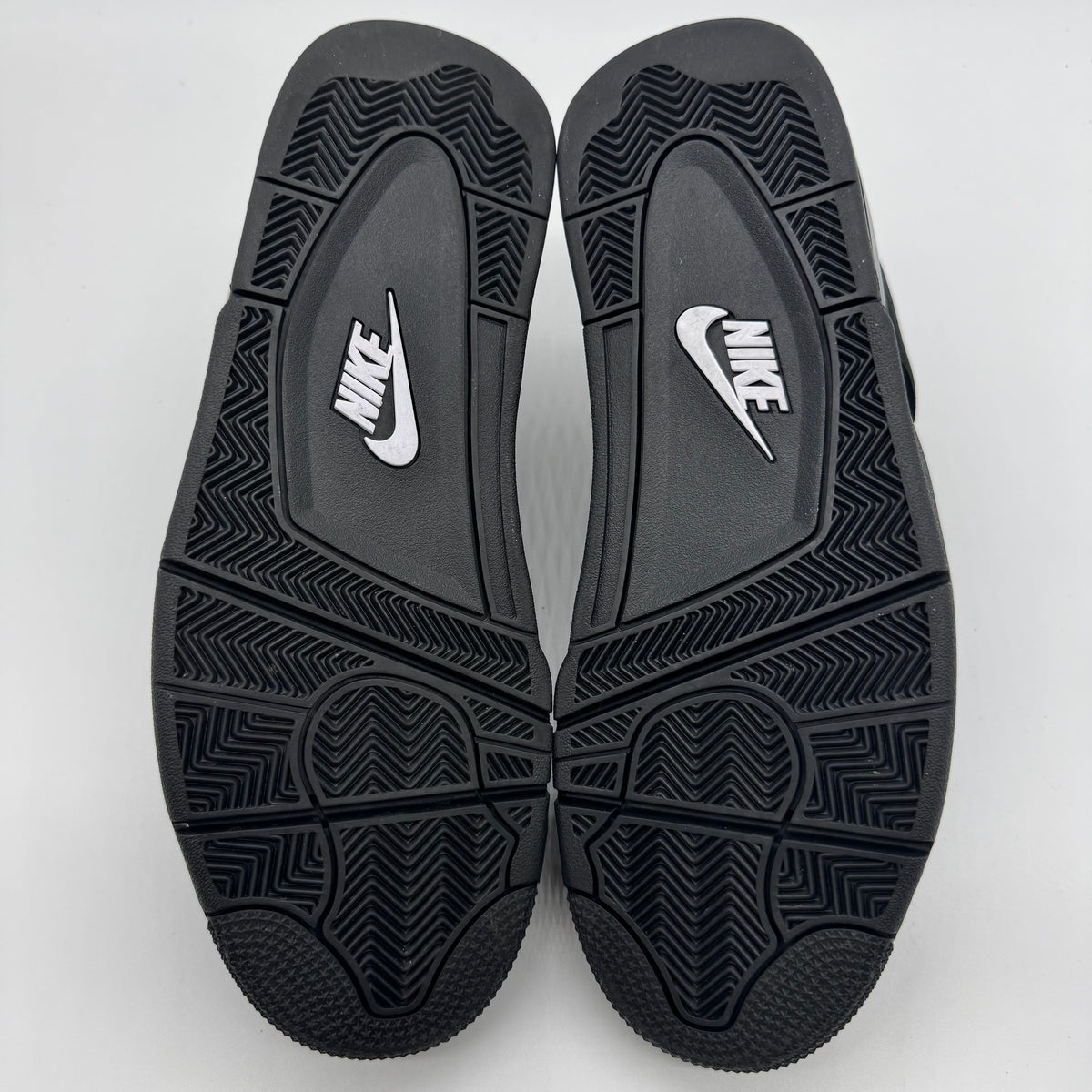 Jordan 4 Black Cat (2025)