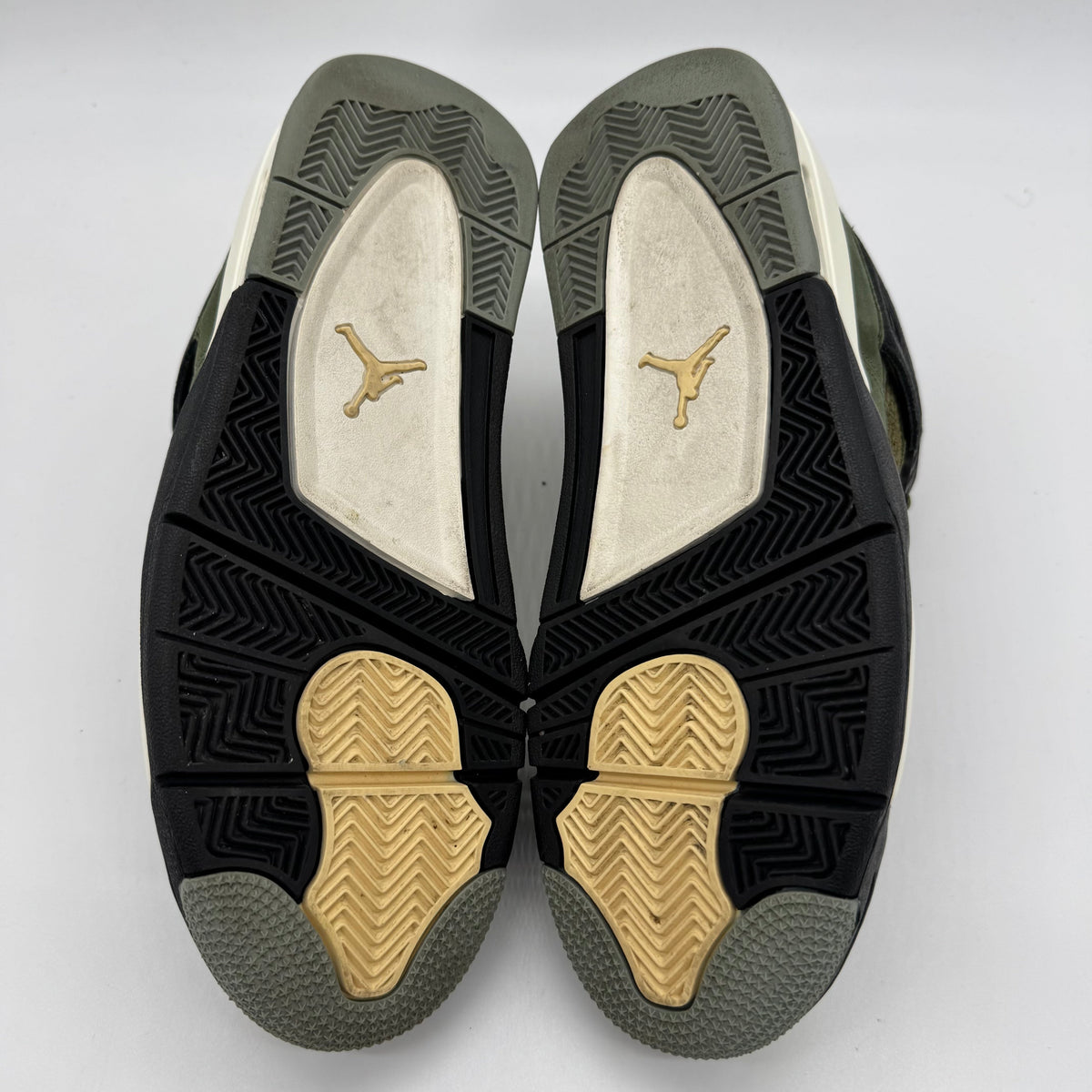 Jordan 4 SE Craft Medium Olive