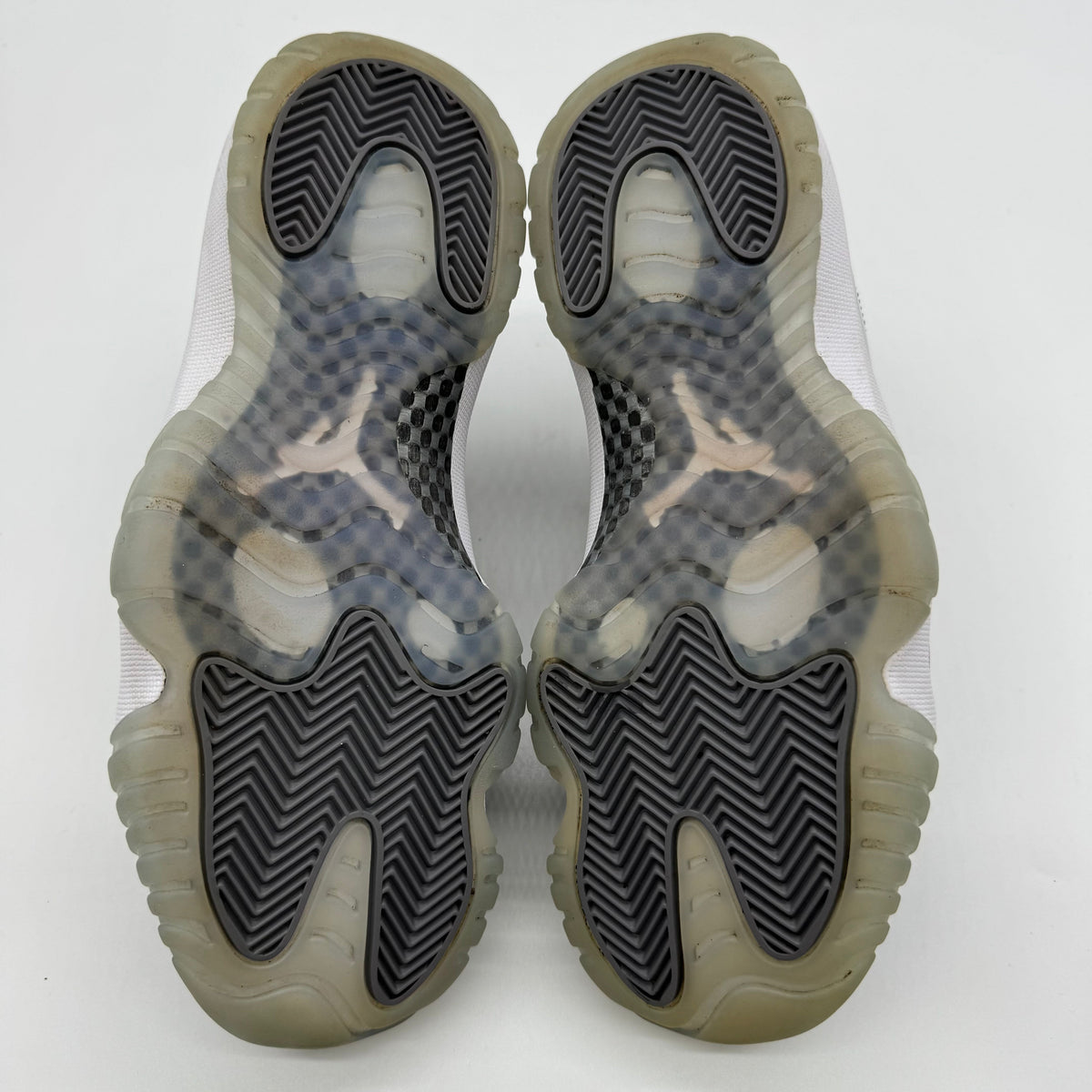 Jordan 11 Cool Grey (2021)