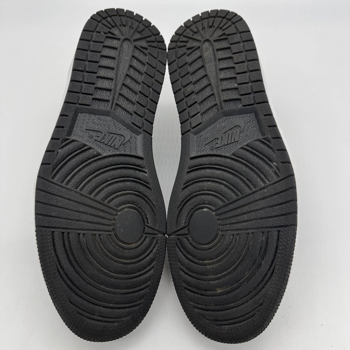 Jordan 1 Low OG Shadow (2024)