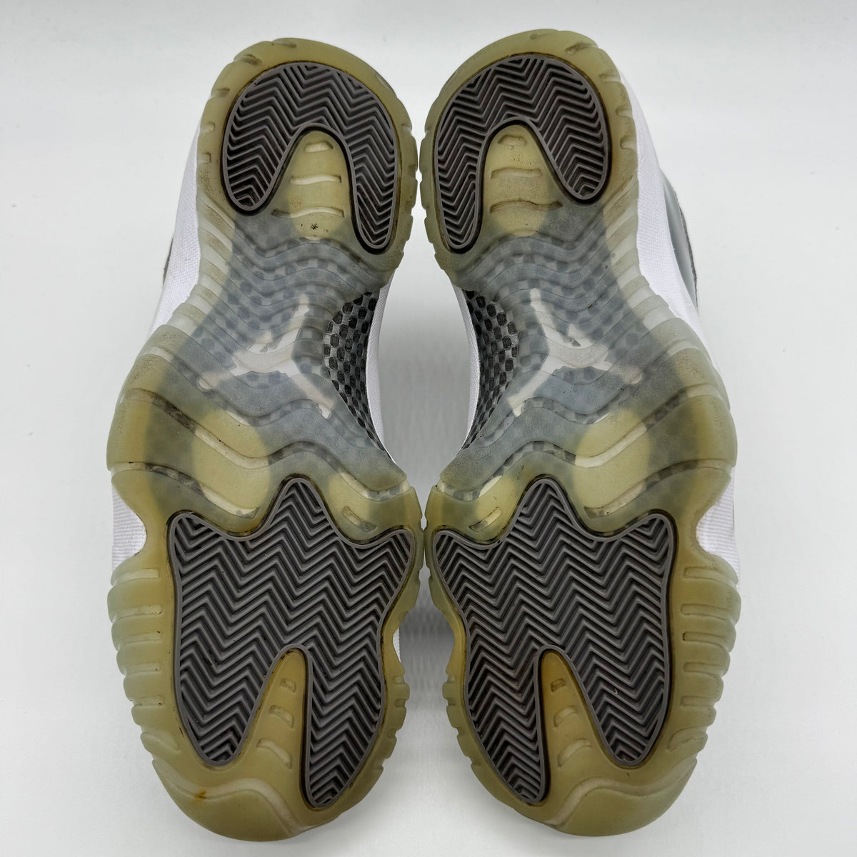 Jordan 11 Cool Grey (2021)