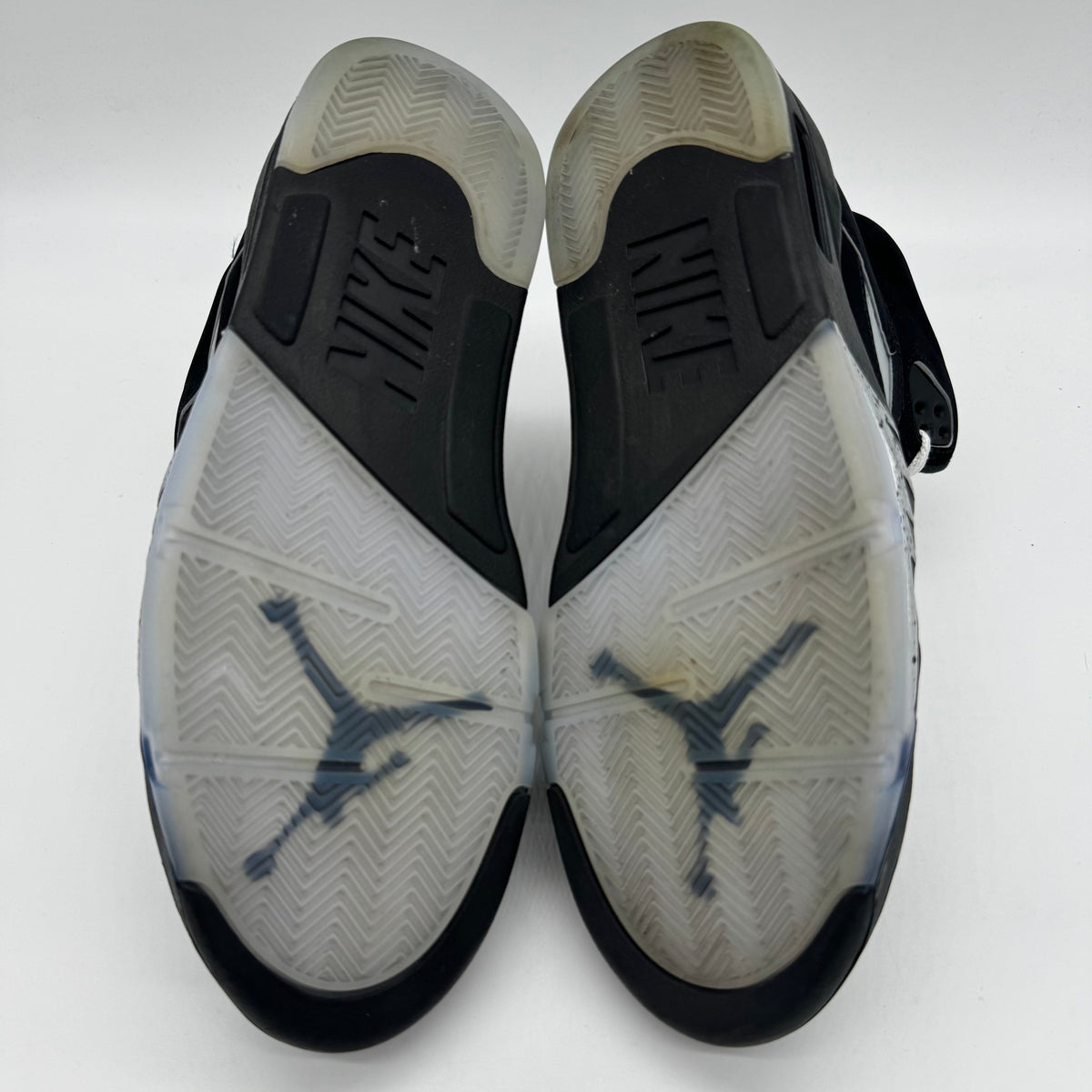 Jordan 5 OG Black Metallic Reimagined