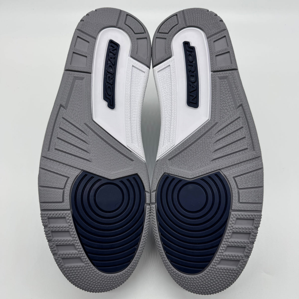 Jordan 3 Midnight Navy