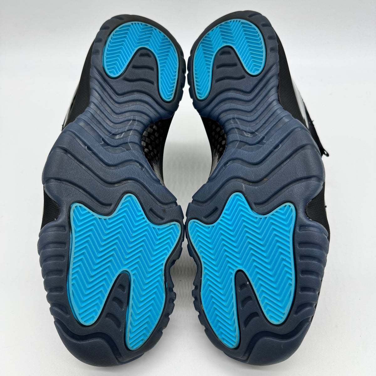 Jordan 11 Gamma Blue (2025)