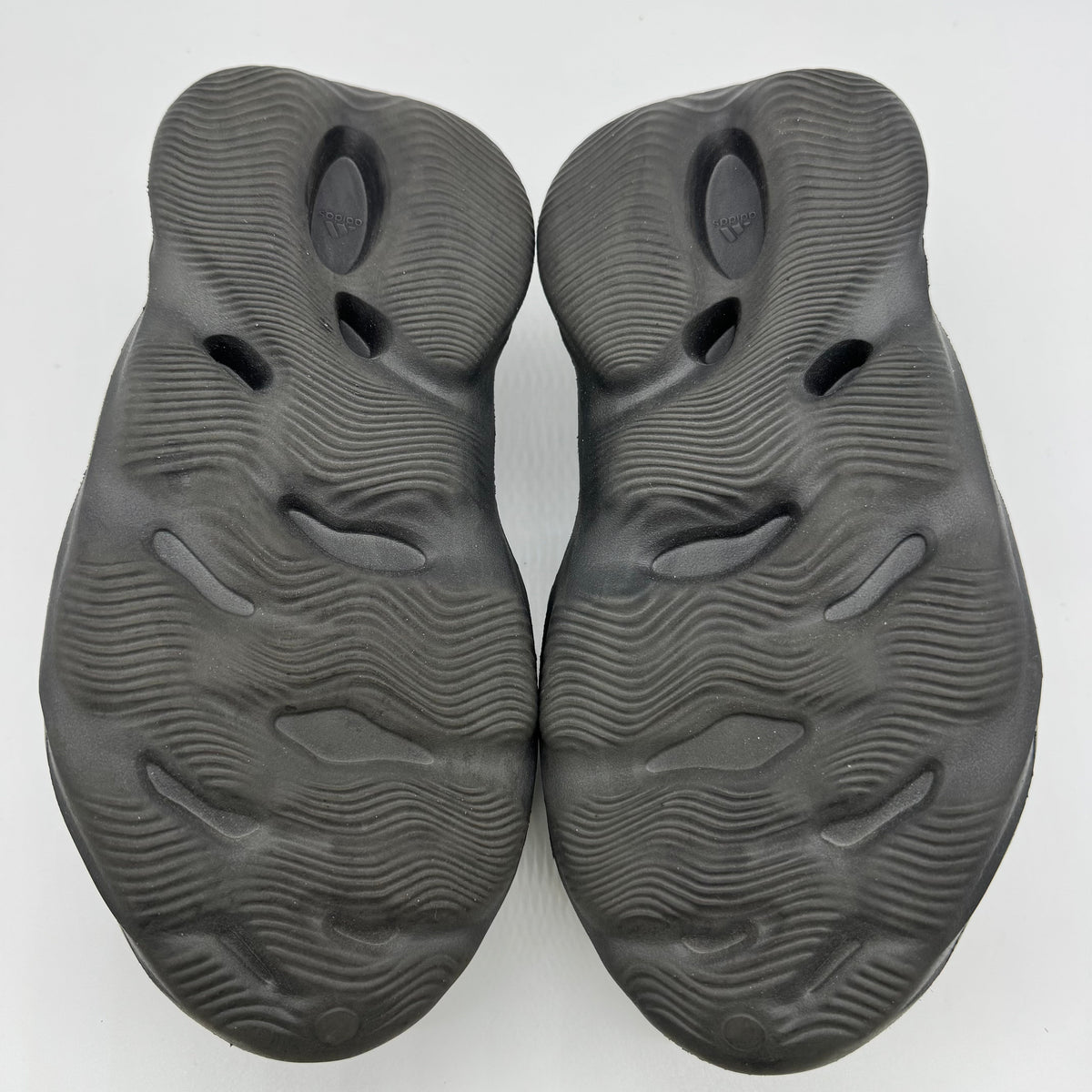 Adidas Yeezy Foam RNR Onyx