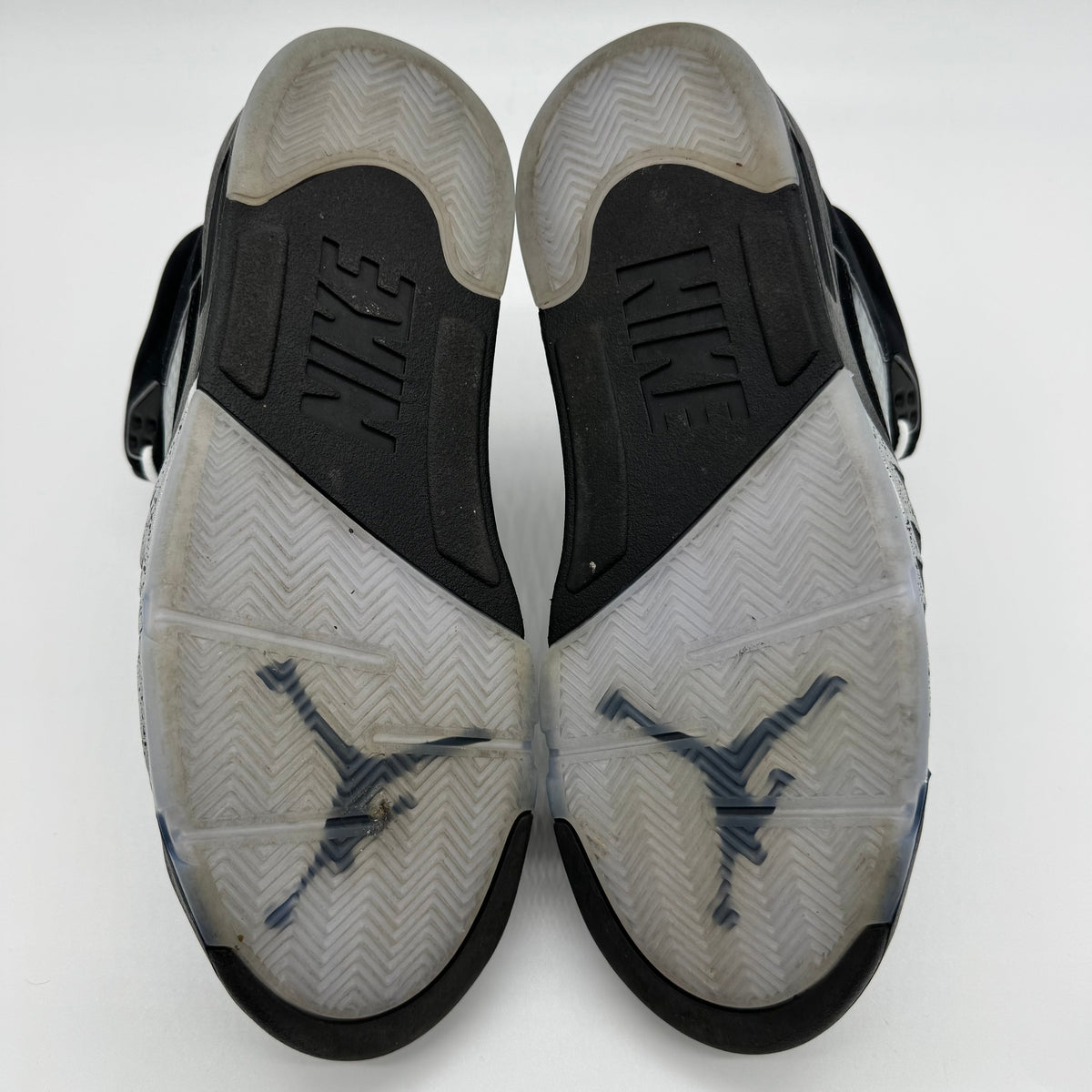 Jordan 5 Black Metallic Reimagined