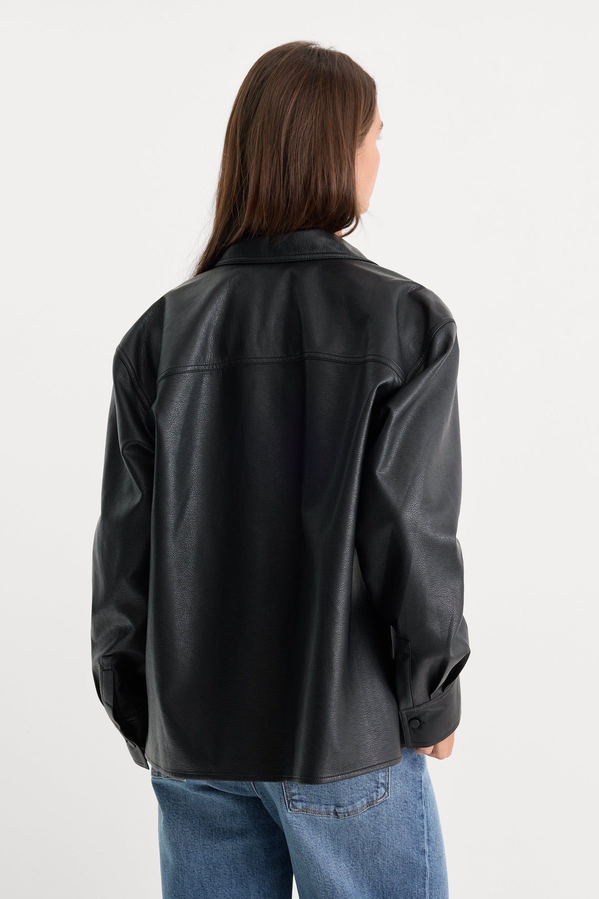 THE BETTER THAN LEATHER CLASSIC SHIRT | BLACK001