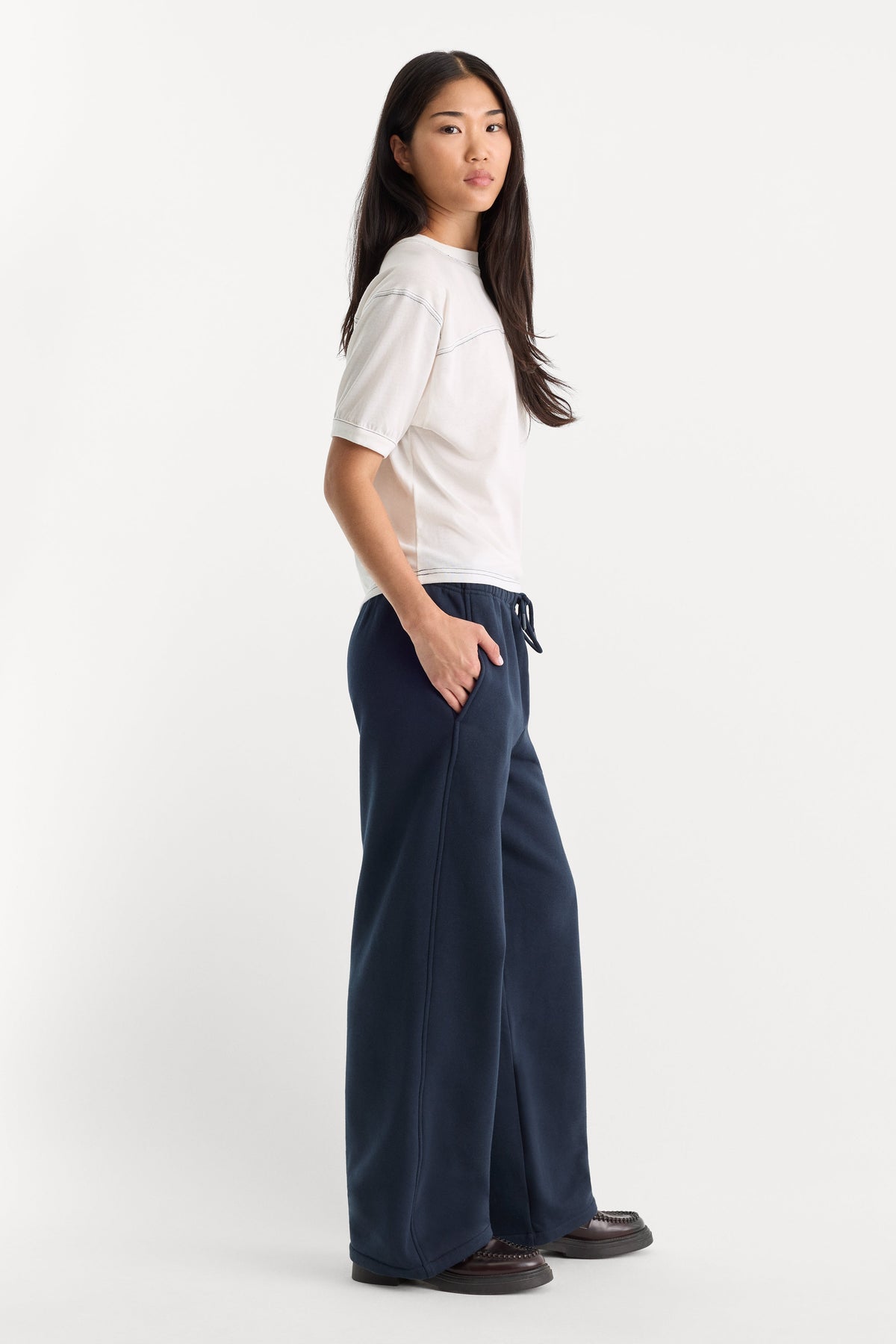 THE BRUSHED FLEECE SWEATPANT | NEW NAVY