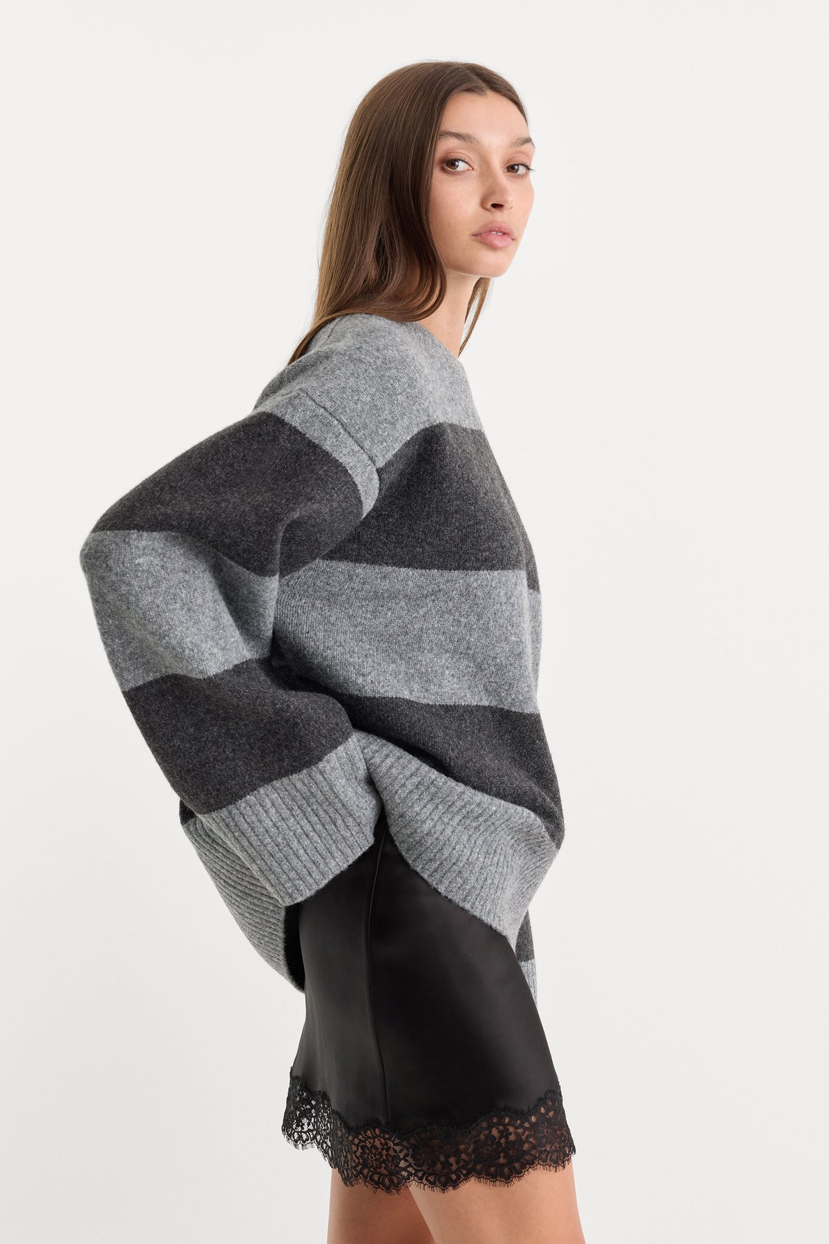 THE OVERSIZED CREW SWEATER | GREY MELANGE STRIPE