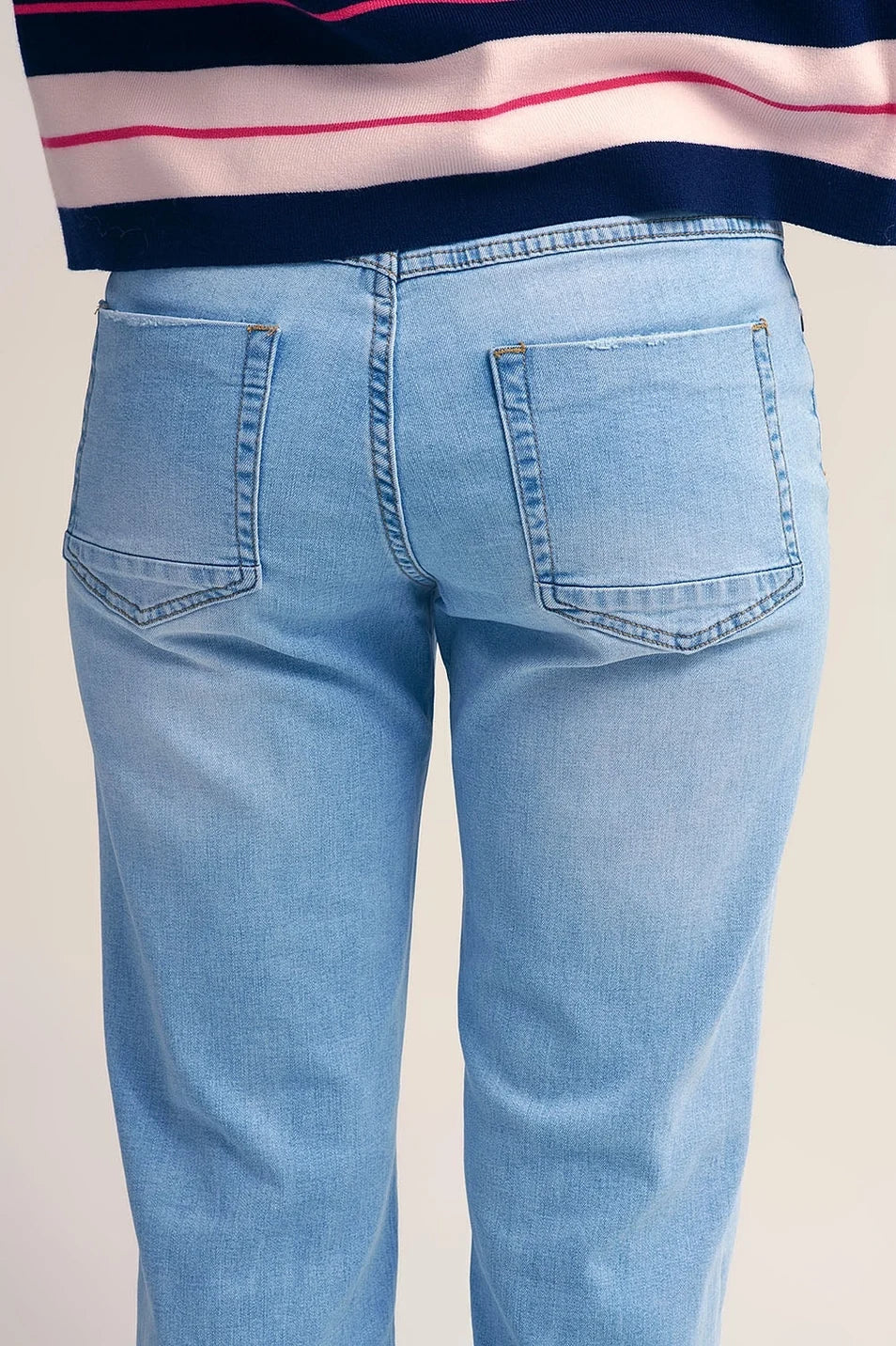 STRAIGHT-LEG JEANS