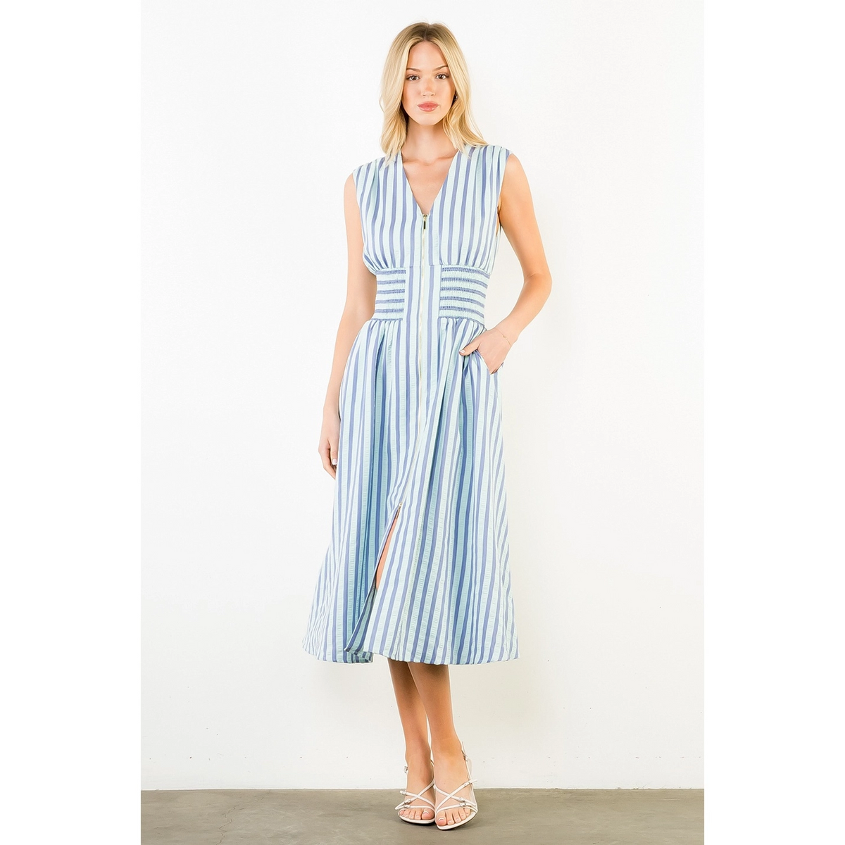 SLEEVELESS STRIPES DRESS