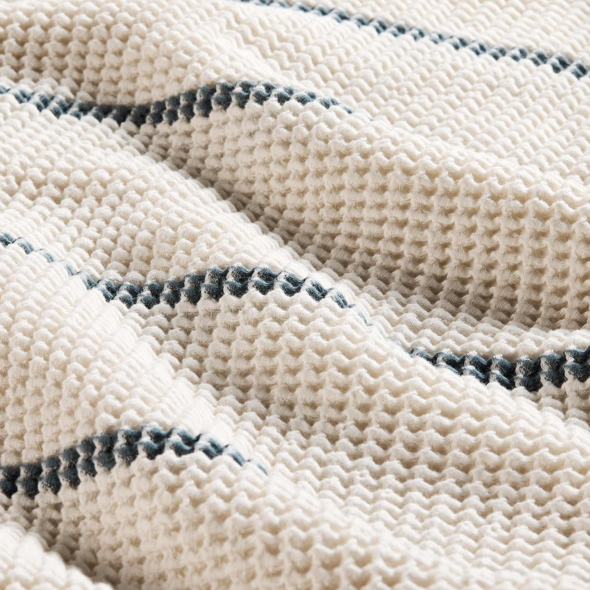 Test Dreamweave Waffle Bed Blanket