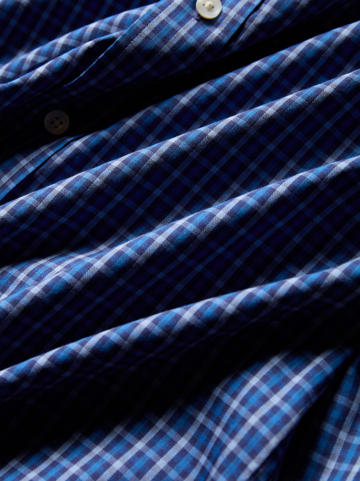 The Movement Shirt - Navy Feather Gingham