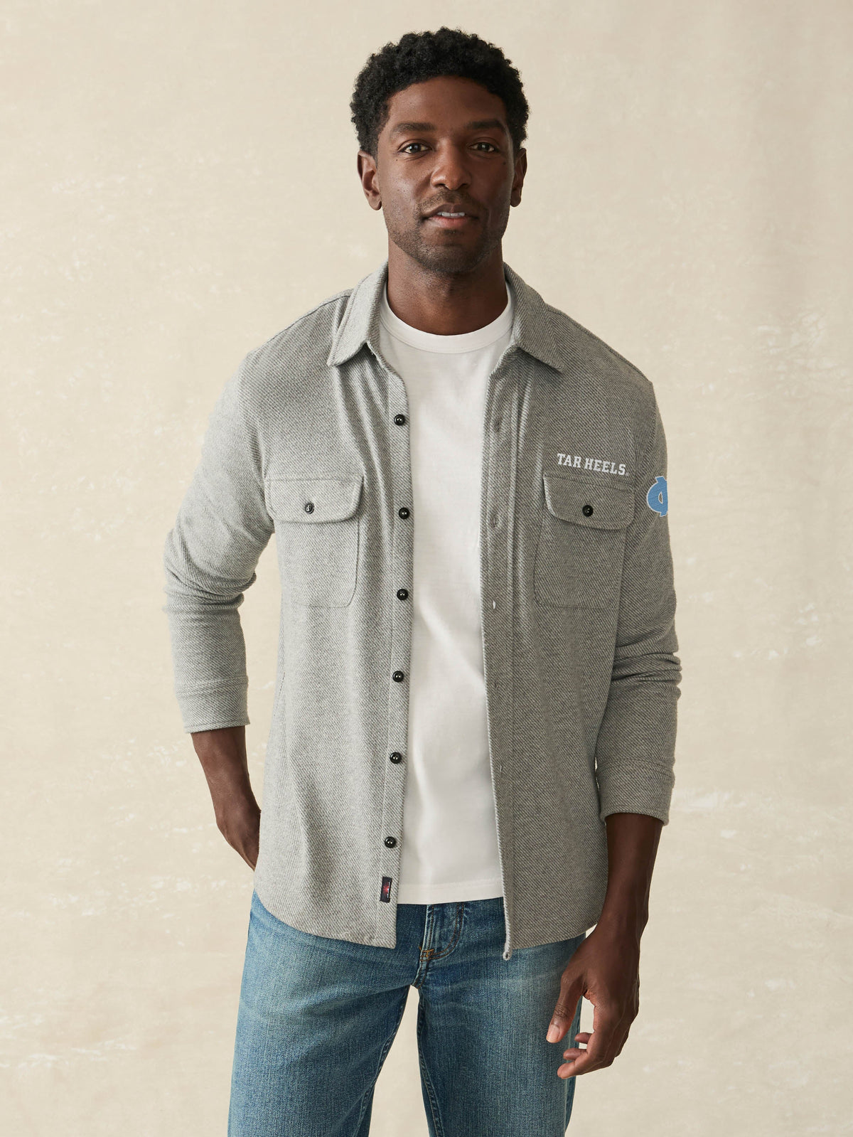 University of North Carolina Legend Sweater Shirt - Fossil Grey Twill