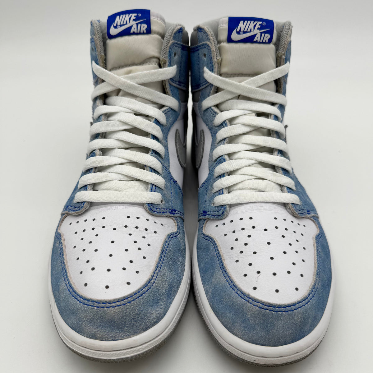 Jordan 1 High Hyper Royal Smoke Grey