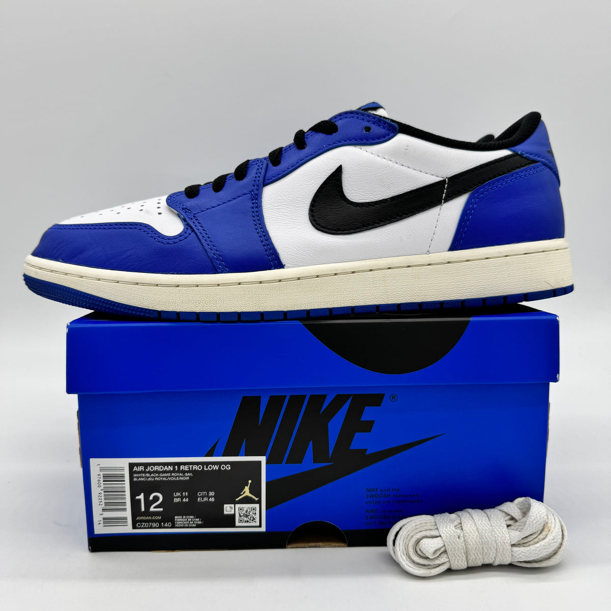 Jordan 11 Low OG Game Royal