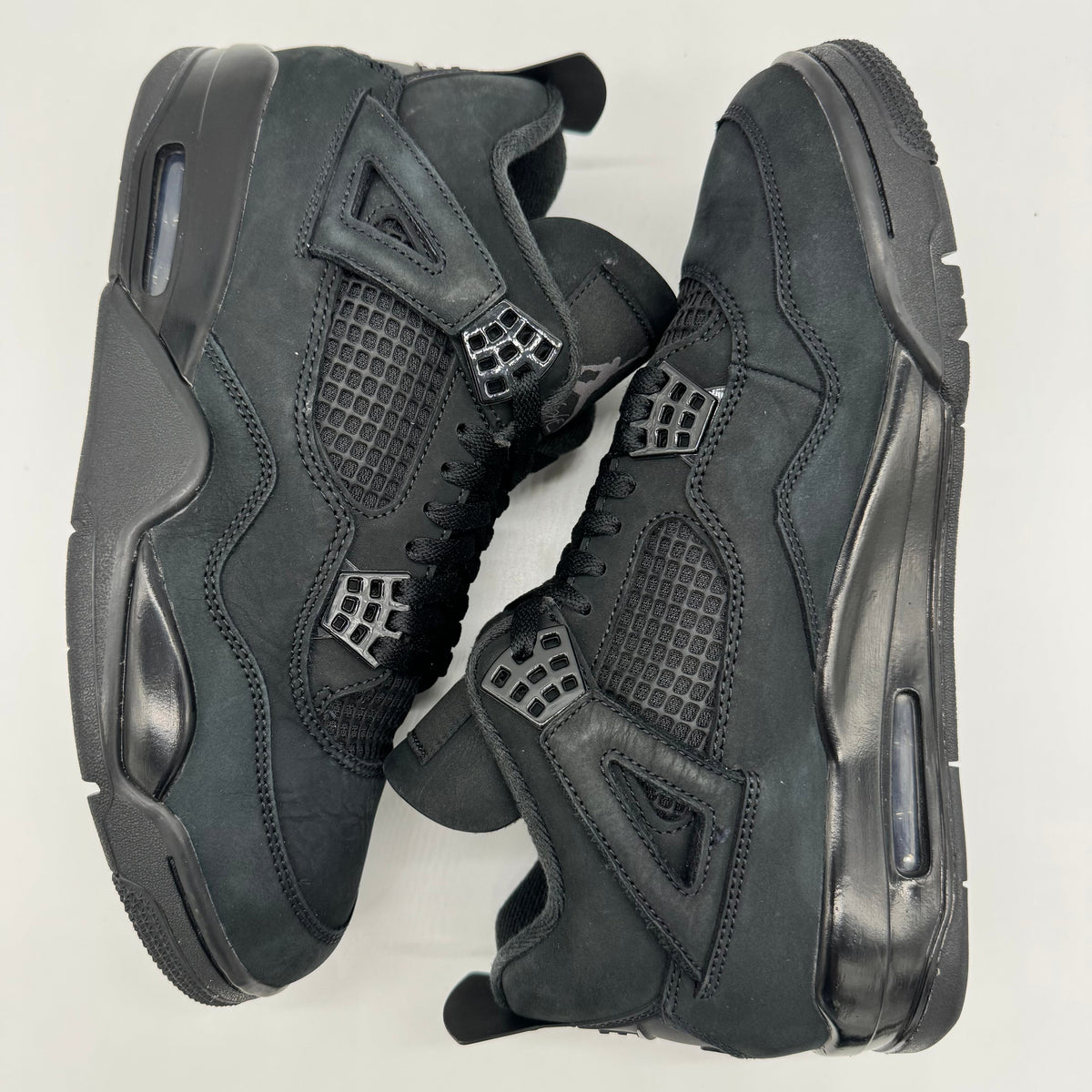 Jordan 4 Black Cat (2025)