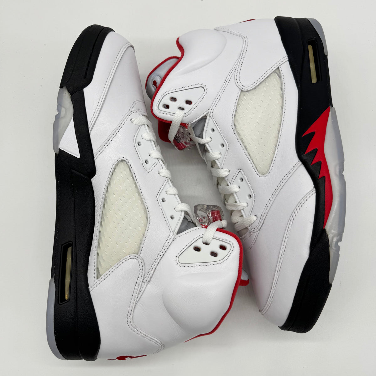 Jordan 5 Fire Red Silver Tongue (2020)