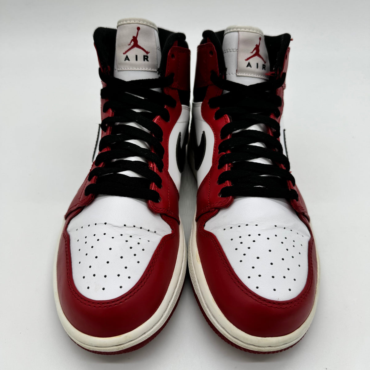 Jordan 1 Chicago (2013)