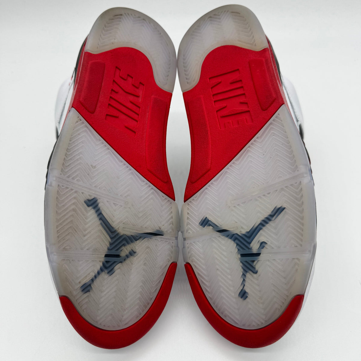 Jordan 5 Fire Red Black Tongue (2025)
