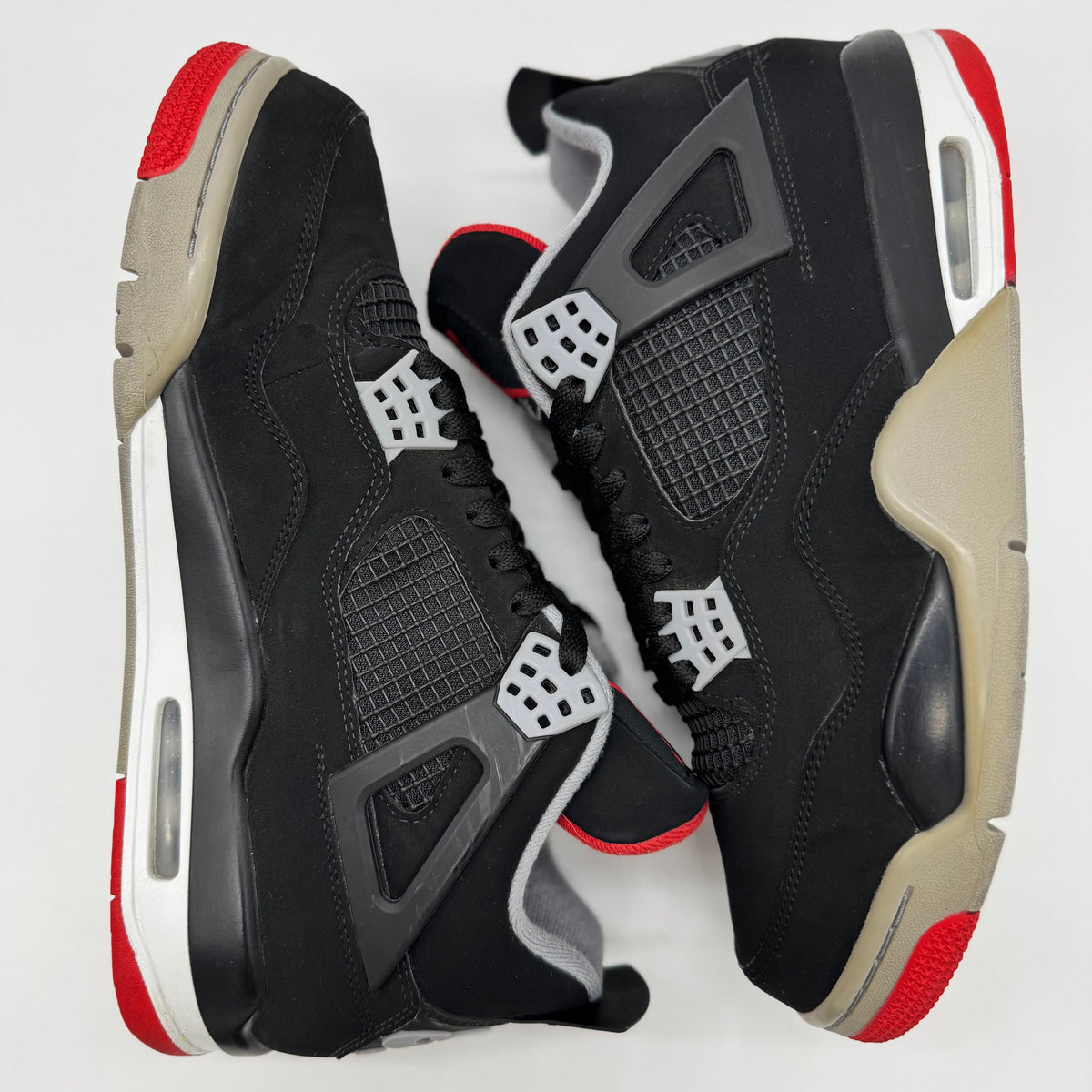 Jordan 4 Bred (2019)