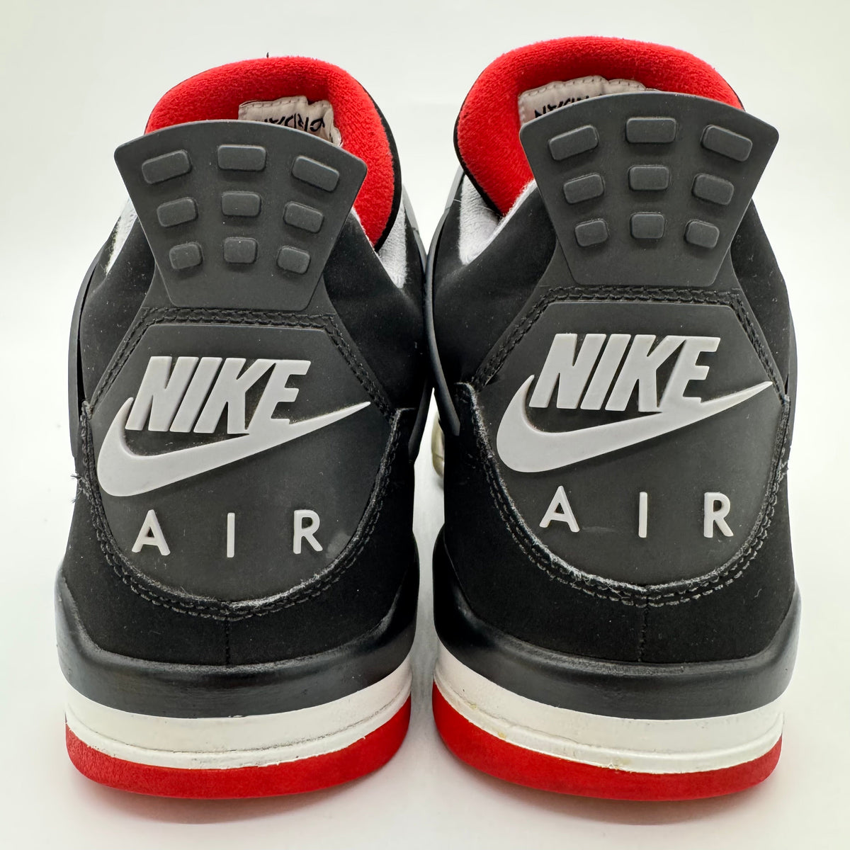 Jordan 4 Bred (2019)