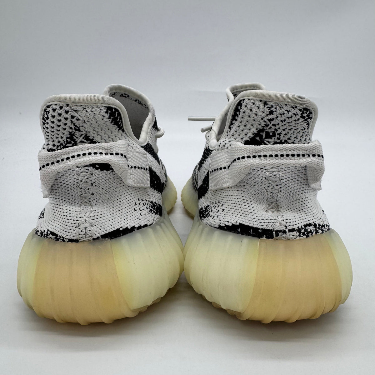 Adidas Yeezy Boost 350 V2 Zebra