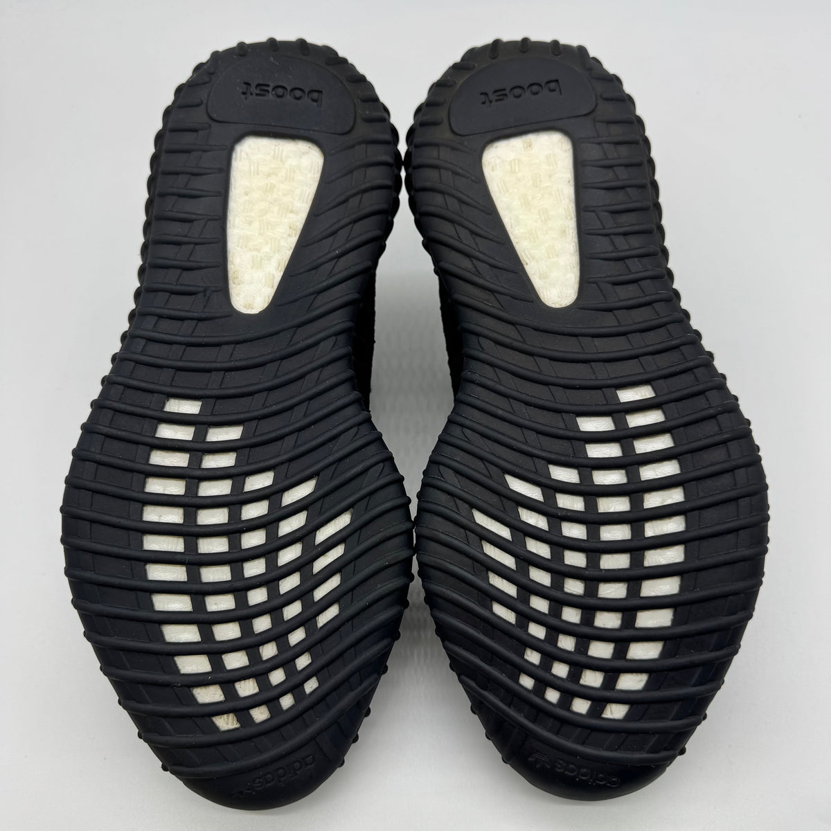 Adidas Yeezy Boost 350 V2 Core Black White