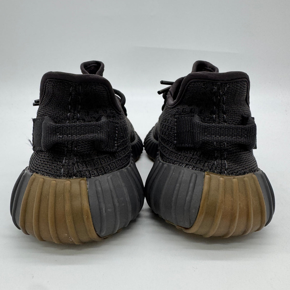 Adidas Yeezy Boost 350 V2 Cinder
