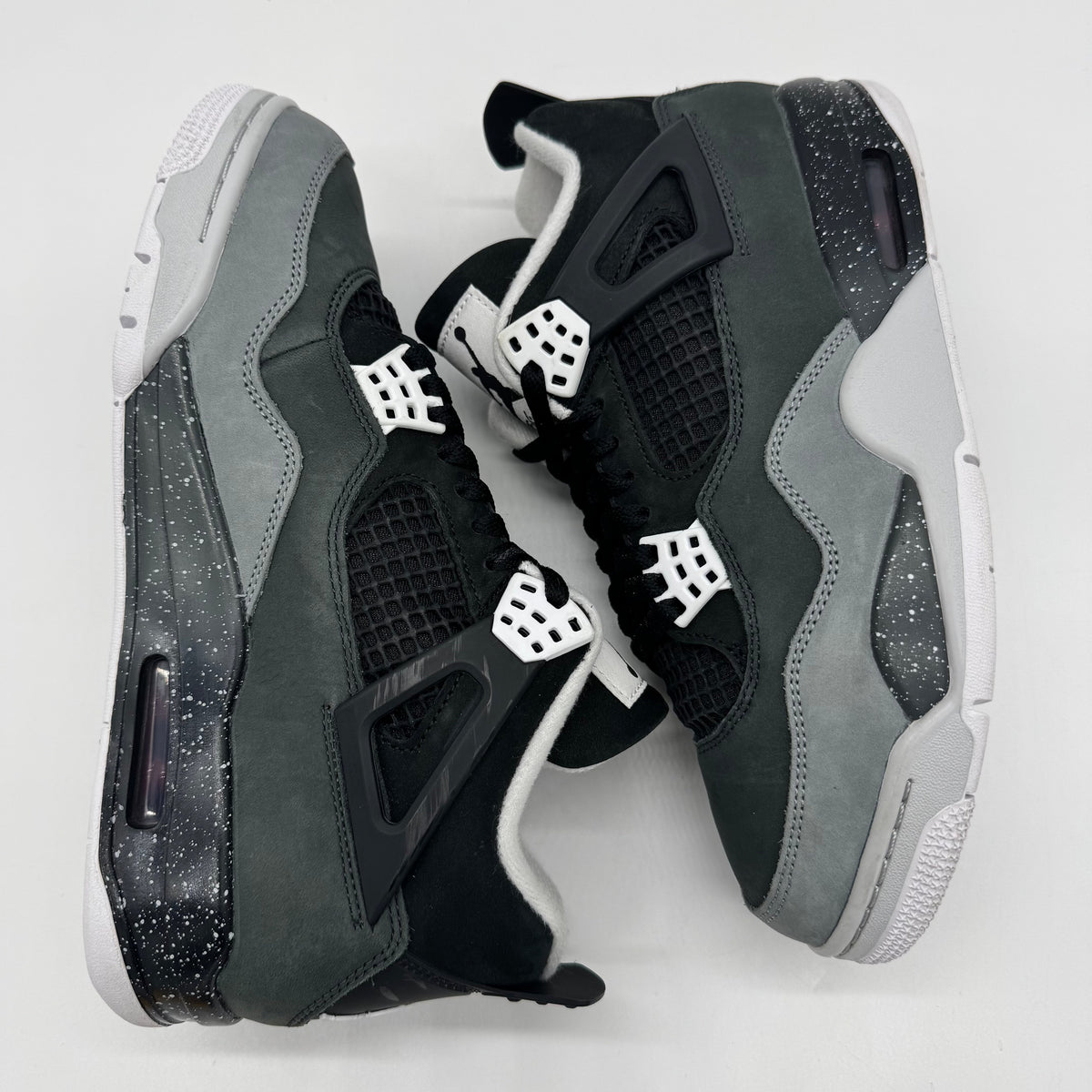 Jordan 4 Fear (2024)