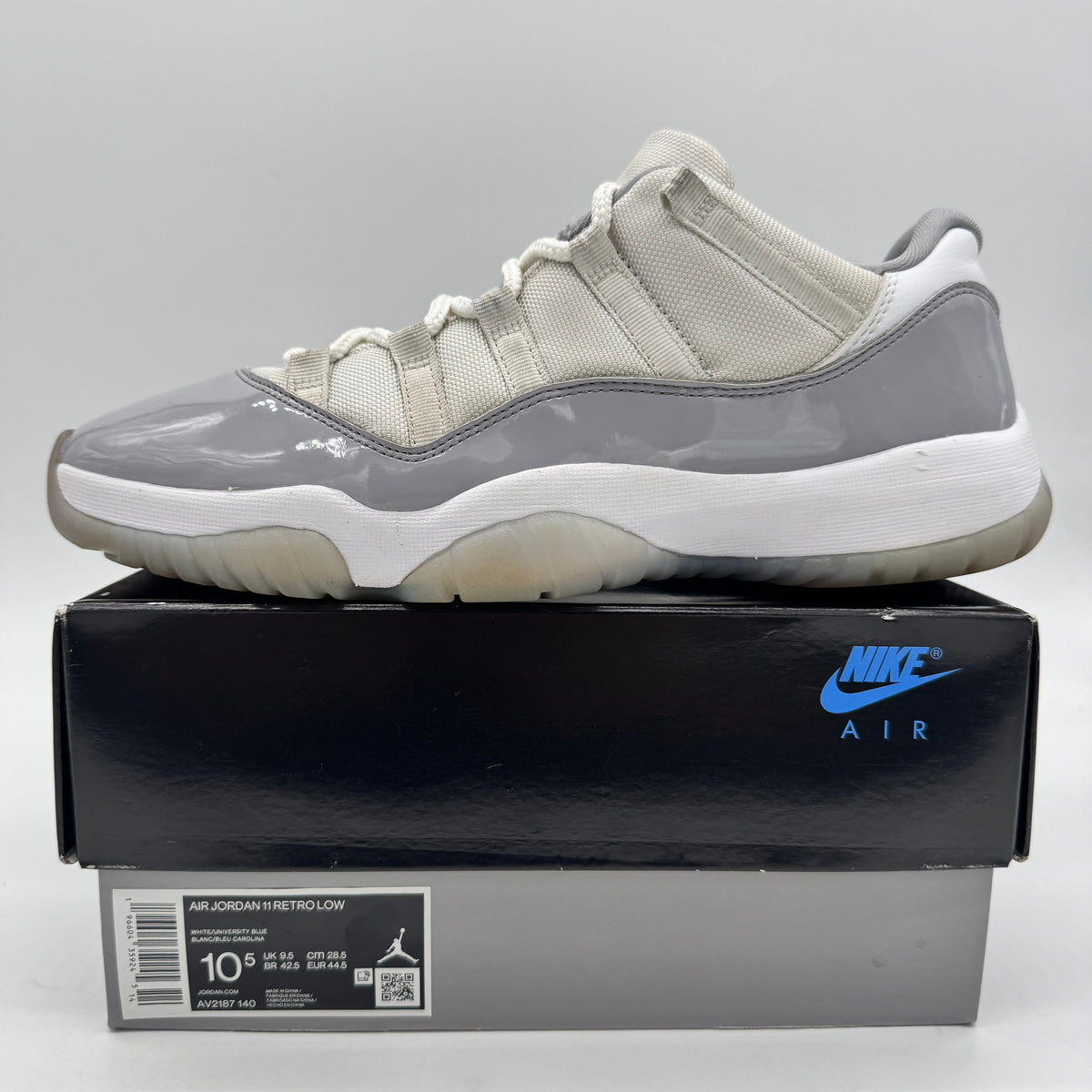 Jordan 11 Low Cement Grey