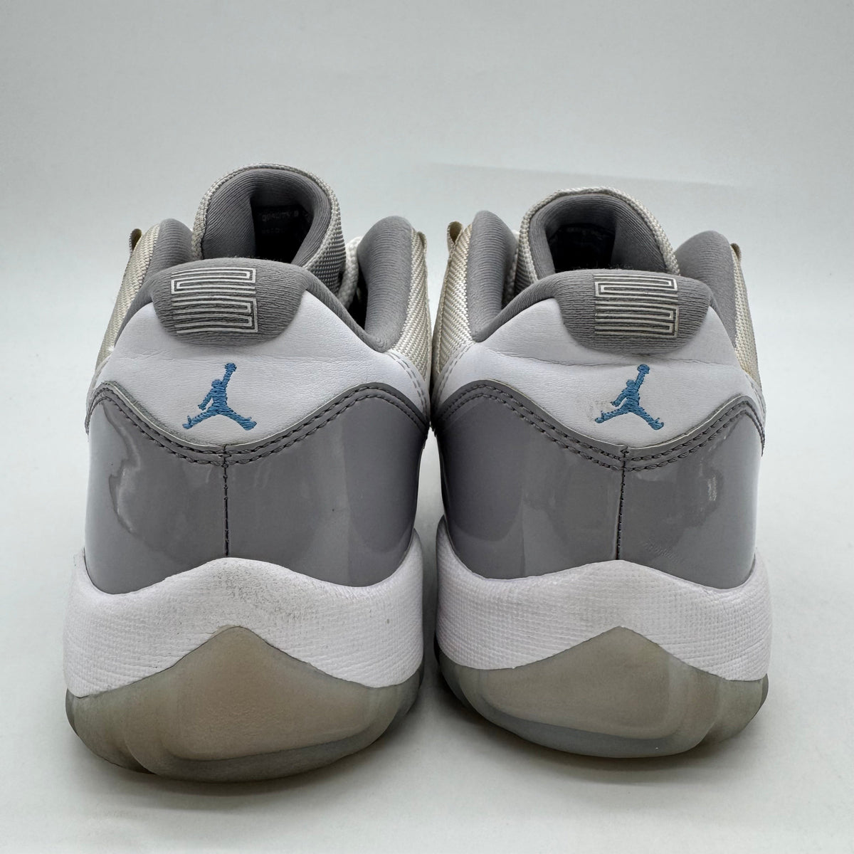 Jordan 11 Low Cement Grey