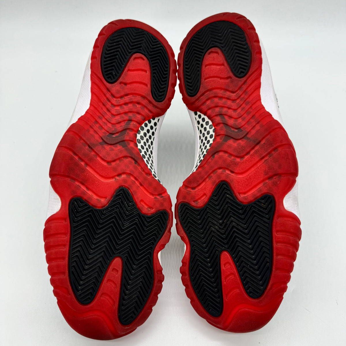 Jordan 11 Playoffs Bred (2019)