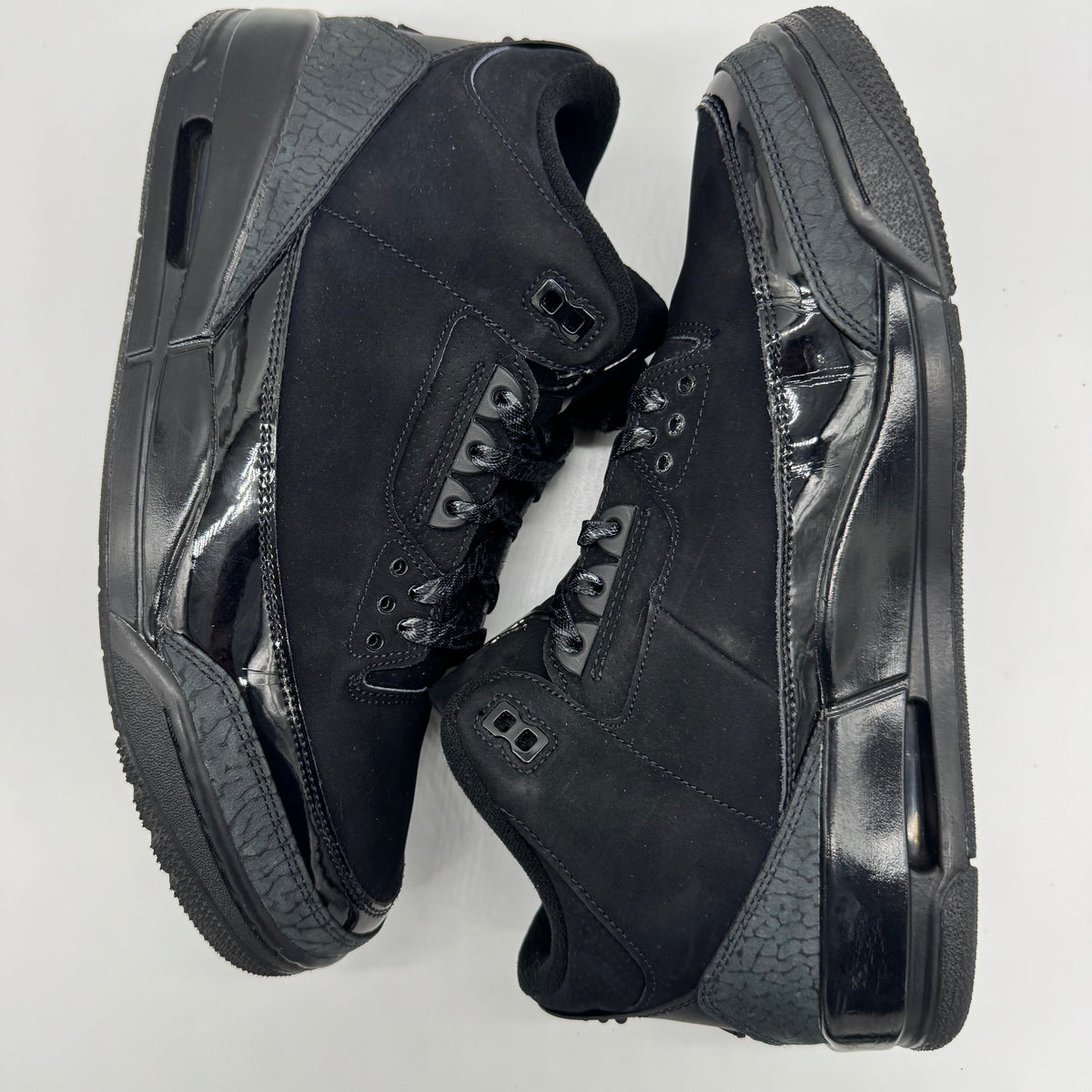 Jordan 3 Black Cat (2025)
