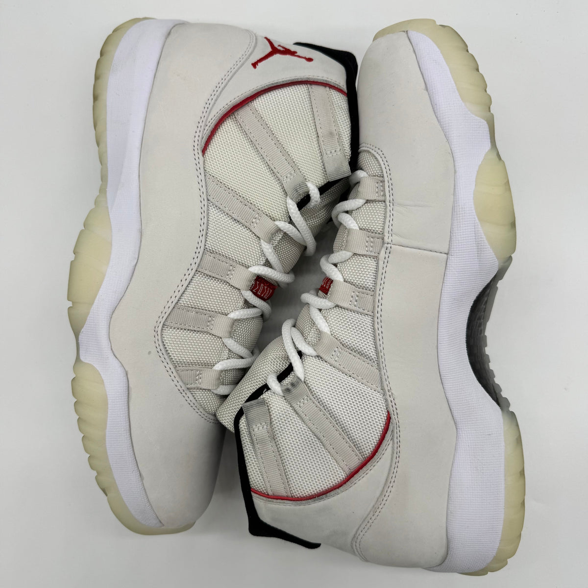 Jordan 11 Platinum Tint