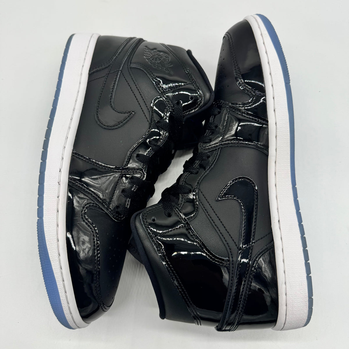 Jordan 1 Mid SE Space Jam