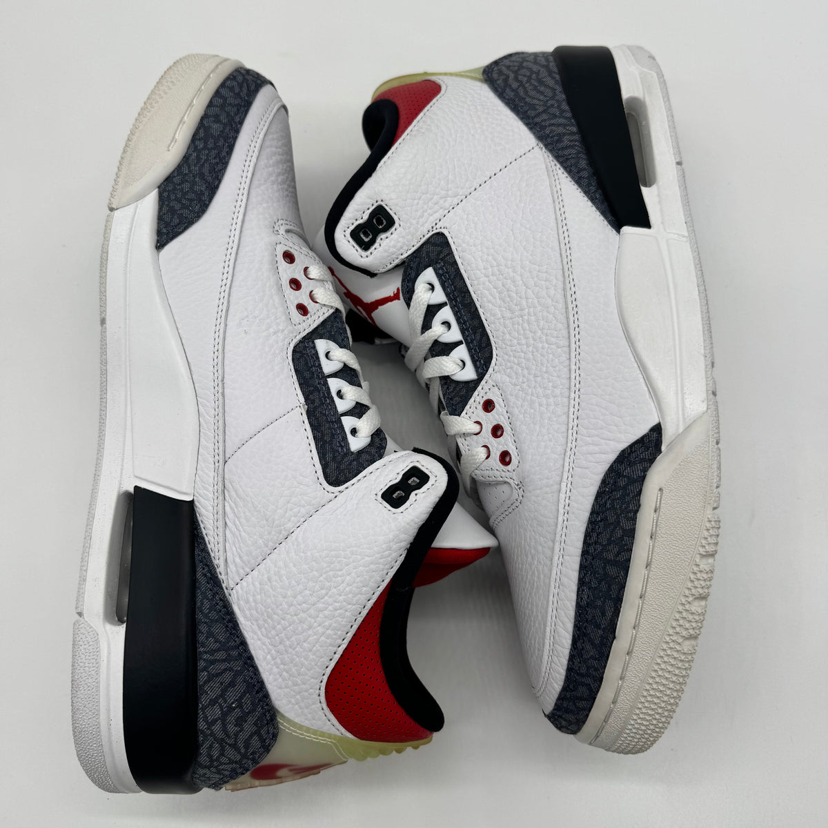 Jordan 3 SE Fire Red Denim (2020)