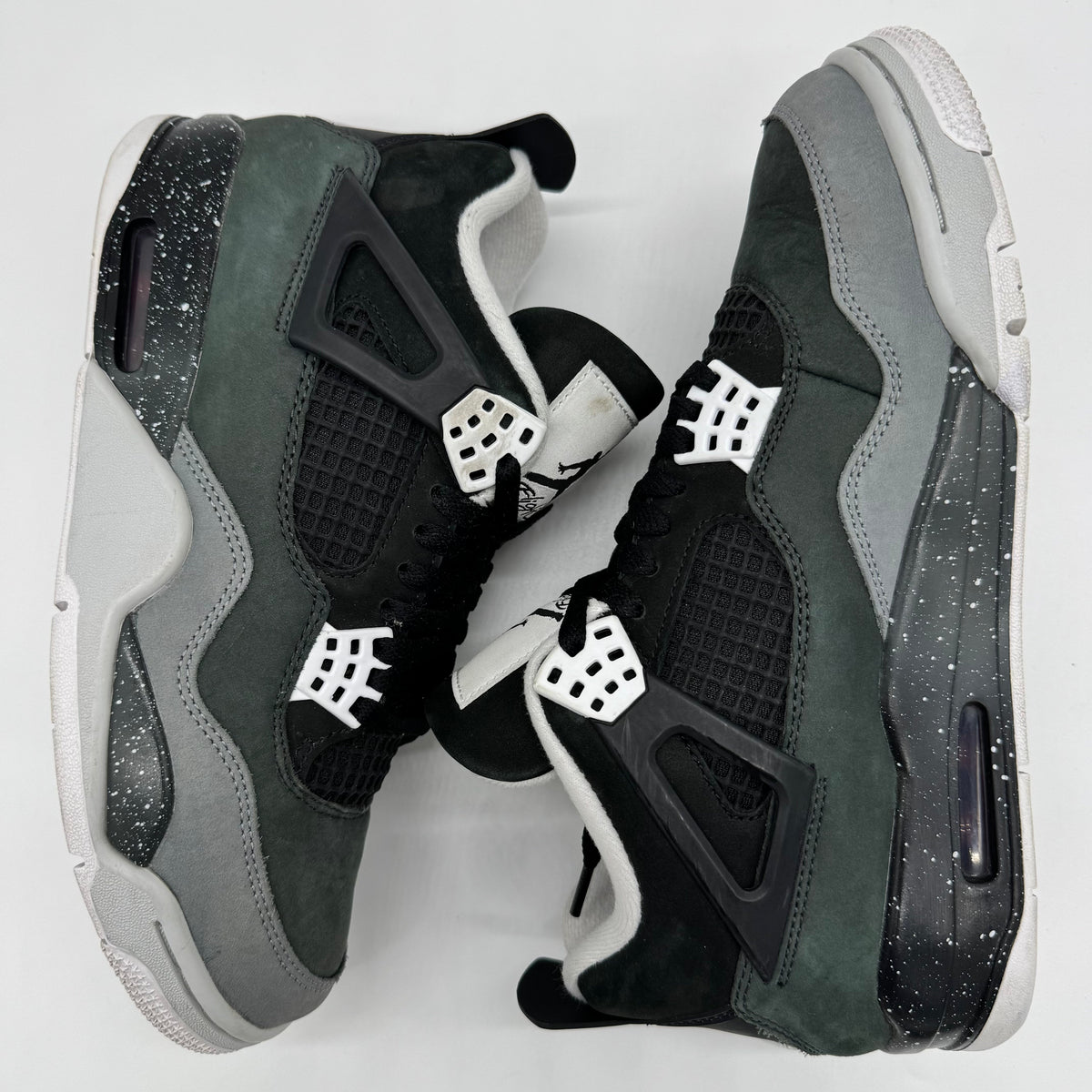 Jordan 4 Fear (2024)