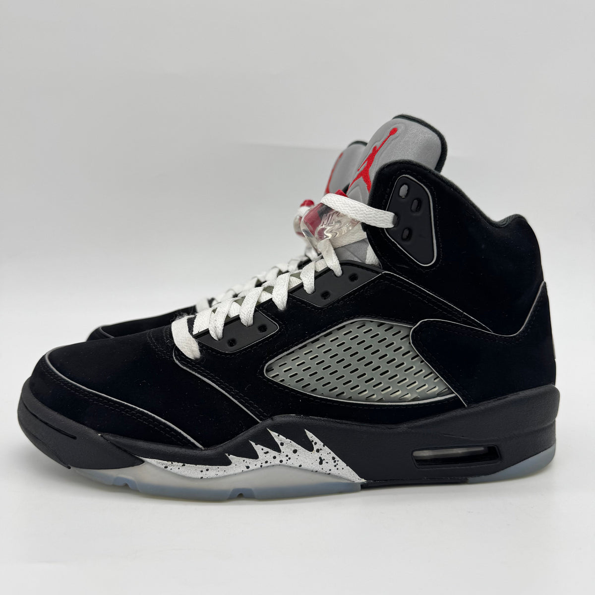 Jordan 5 OG Black Metallic Reimagined