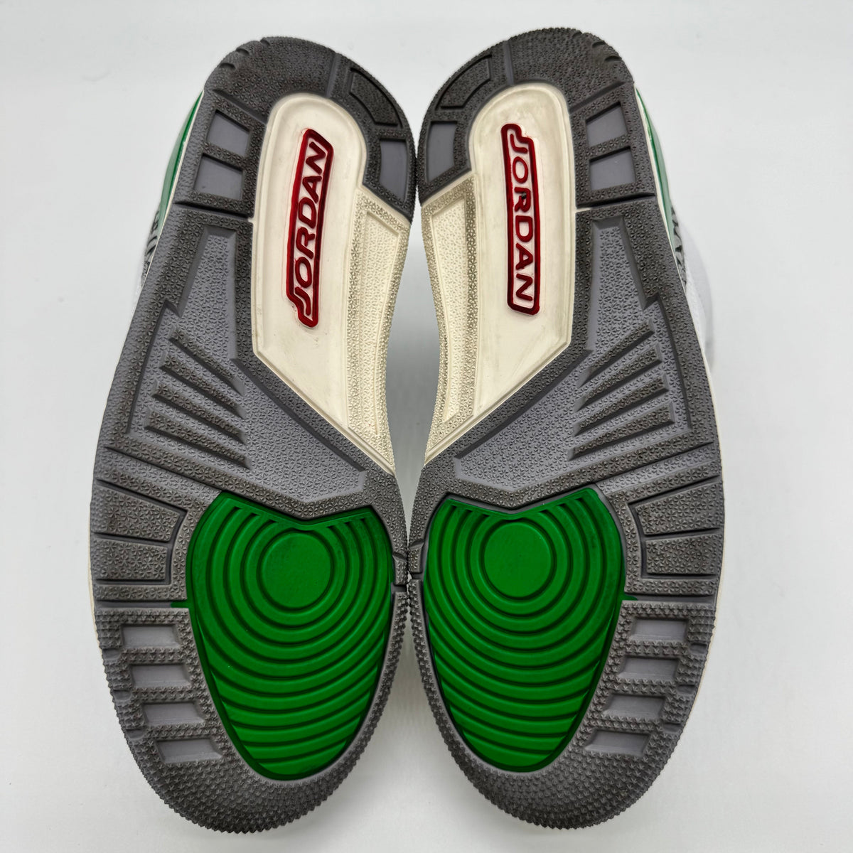 Jordan 3 Lucky Green (Women's)