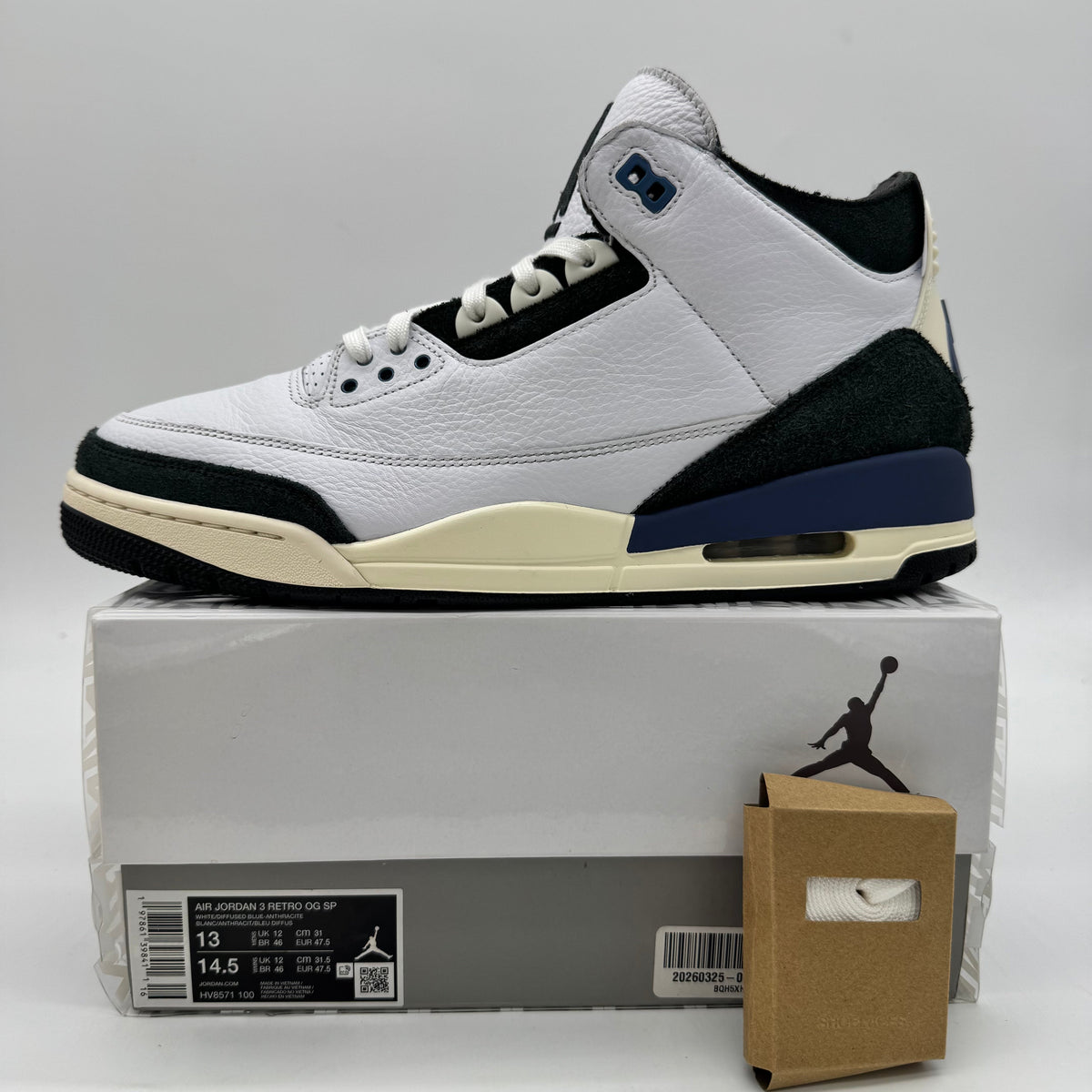 Jordan 3 A Ma Maniere Diffused Blue