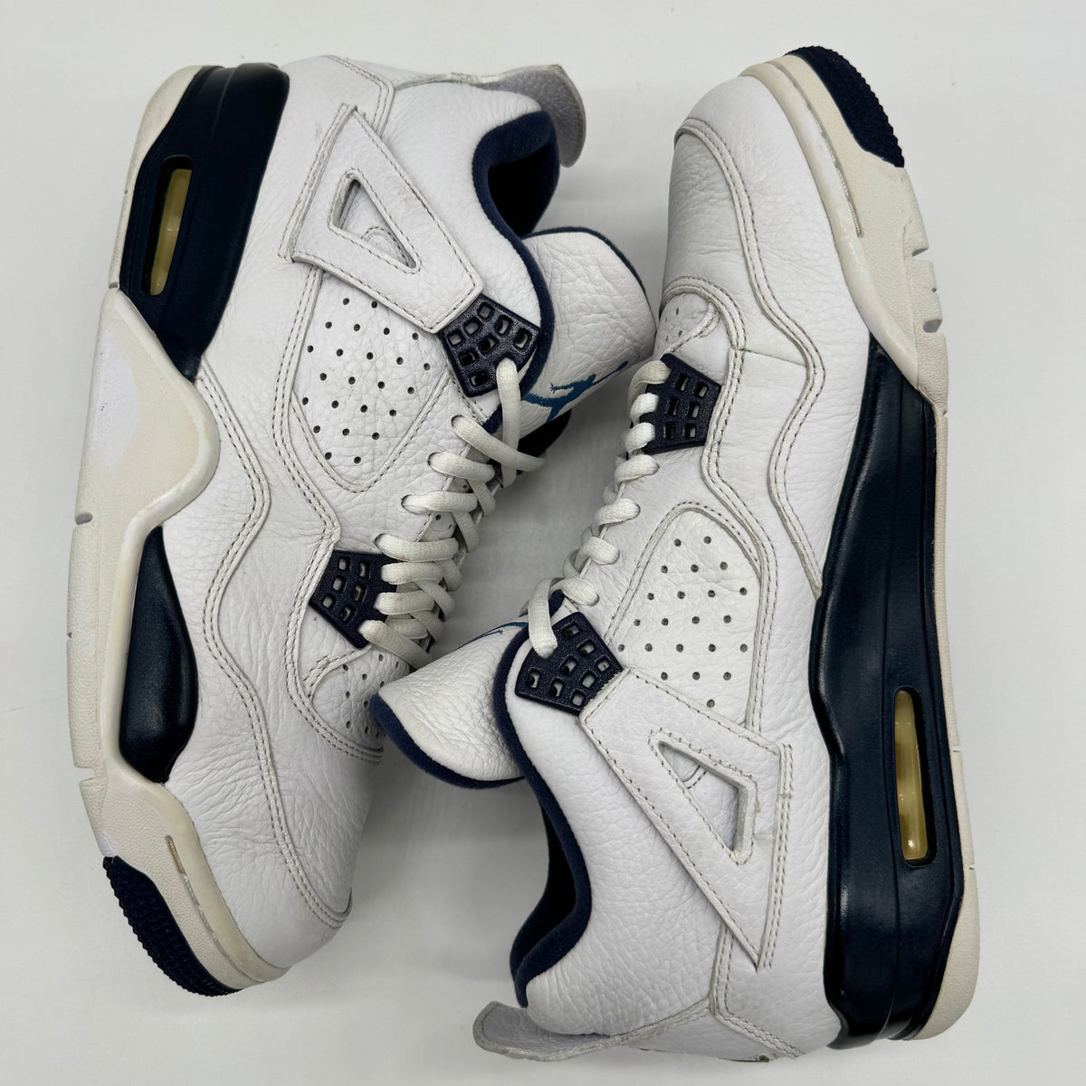 Jordan 4 Columbia (2015)
