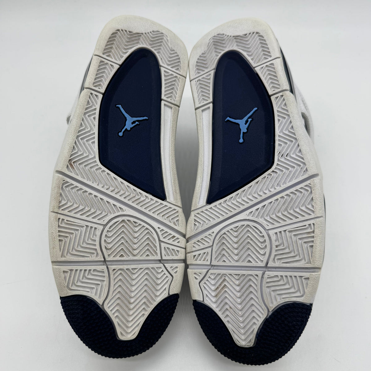 Jordan 4 Columbia (2015)