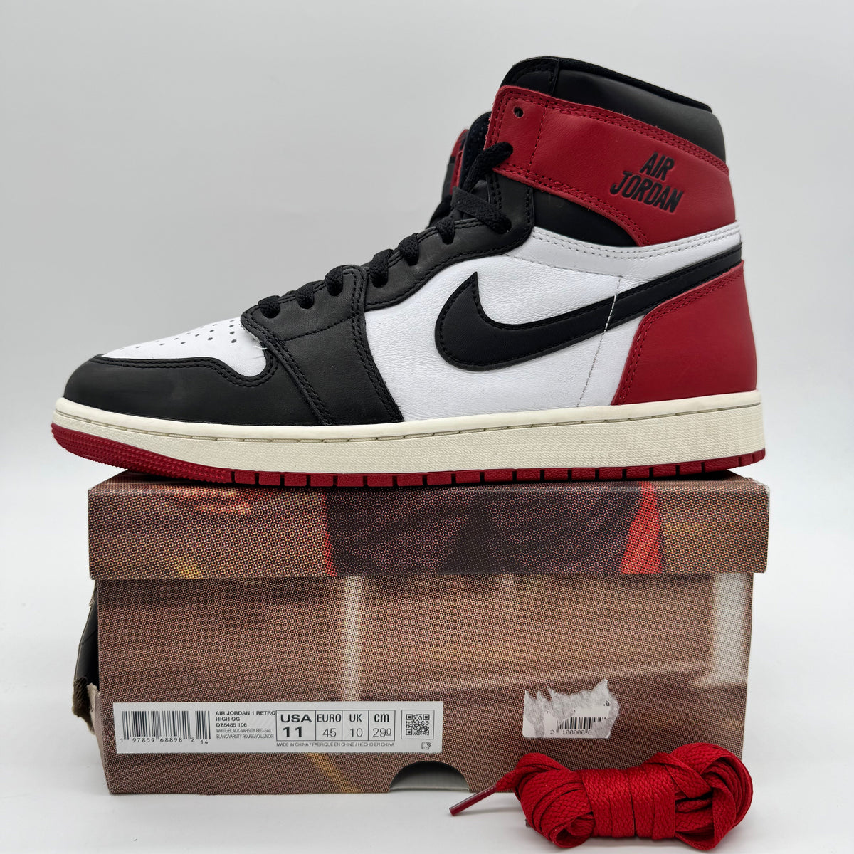 Jordan 1 High OG Black Toe Reimagined