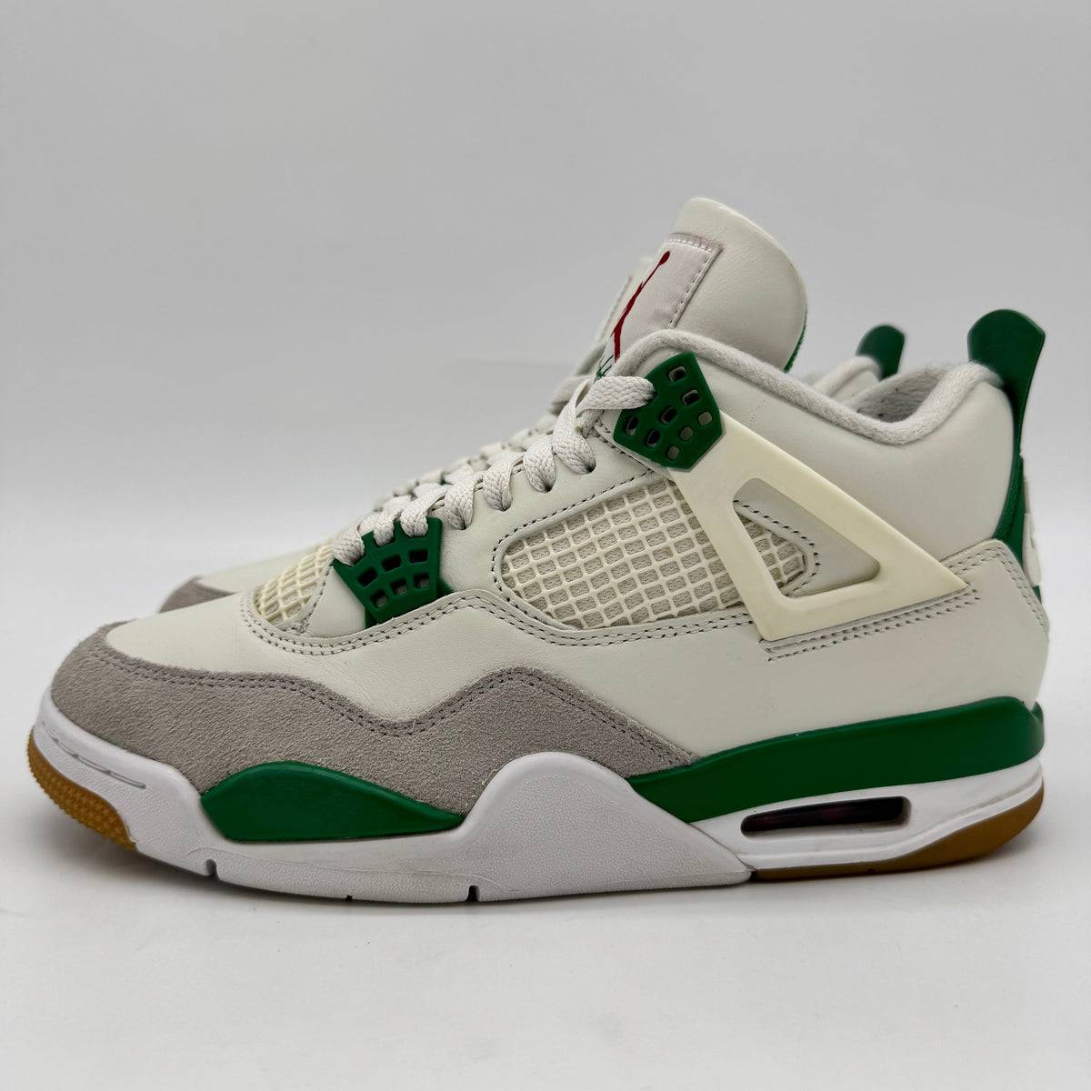 Jordan 4 SB Pine Green