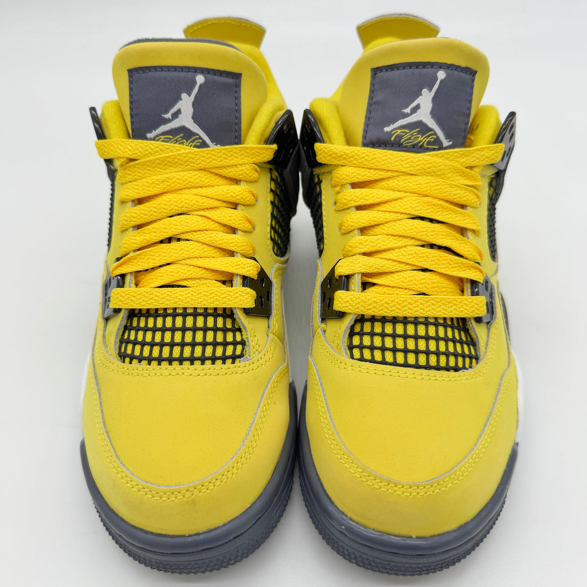 Jordan 4 Lightning (2021)