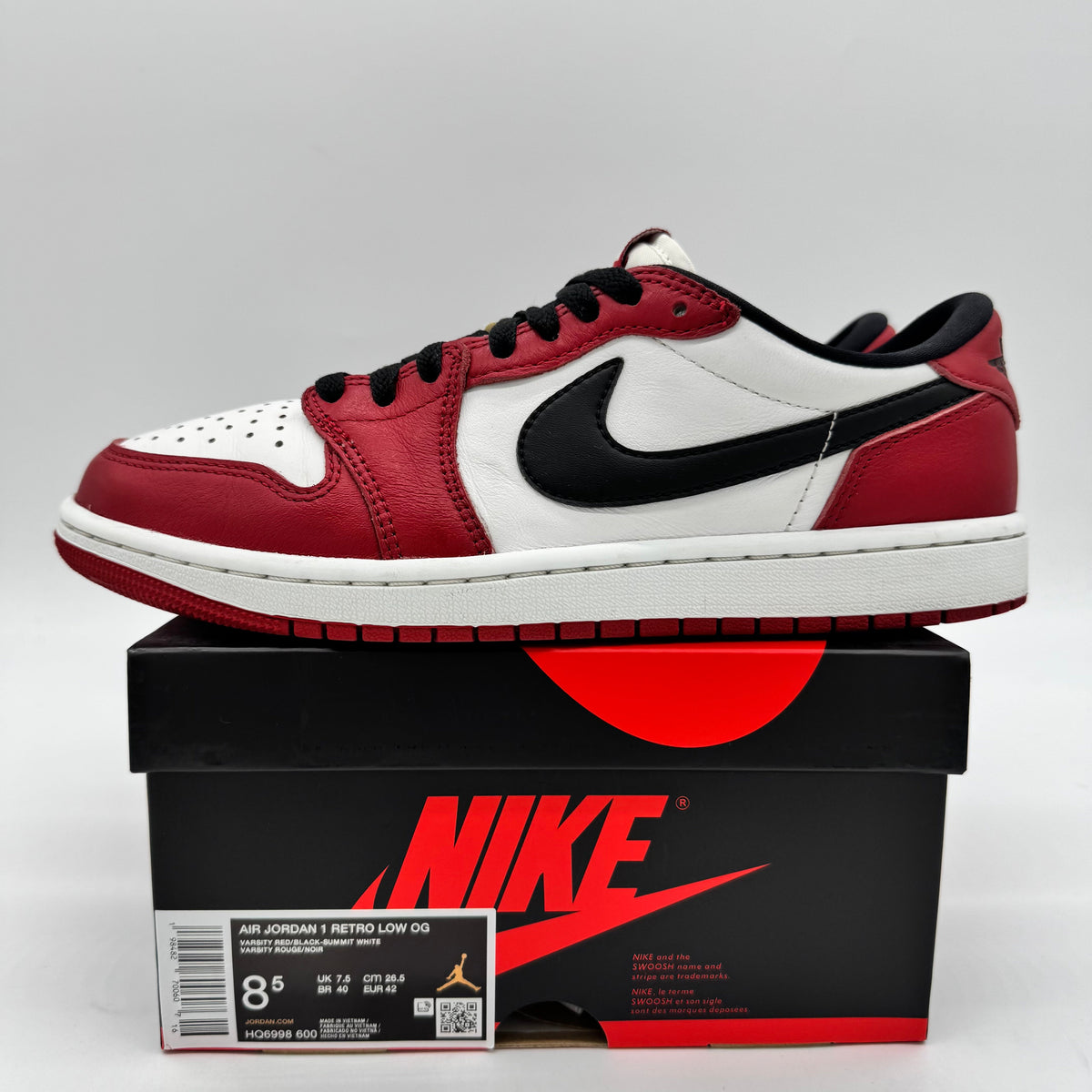 Jordan 1 Low OG Chicago (2025)